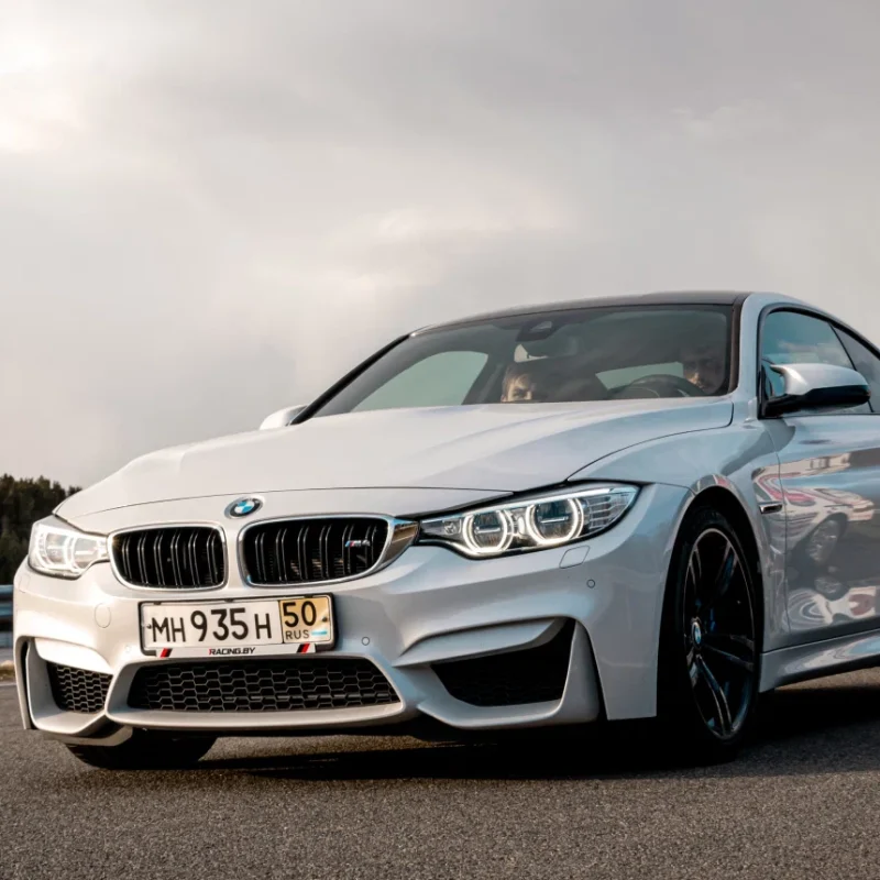BMW COMMODO IPSUM